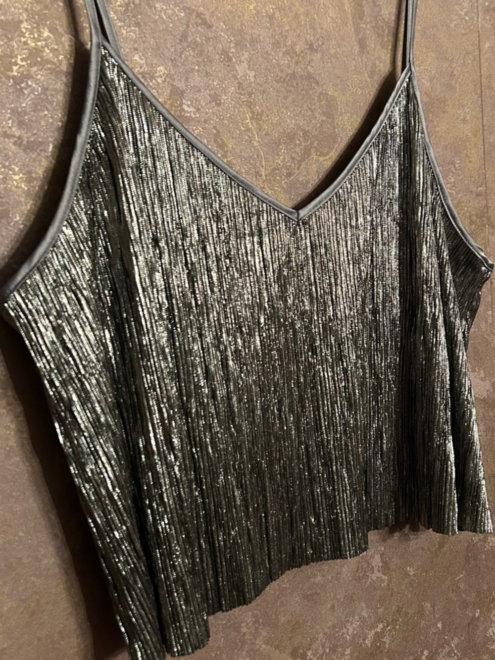 VICTORIA’S SECRET METALLIC CROP TOP